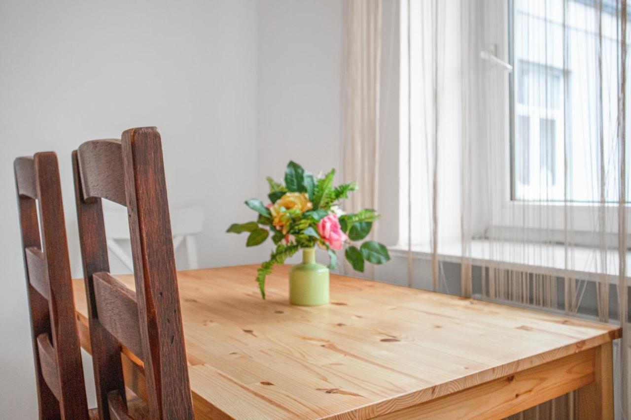 Elegant 2Br Apartment - Near Bahnhof Wien Meidling ภายนอก รูปภาพ