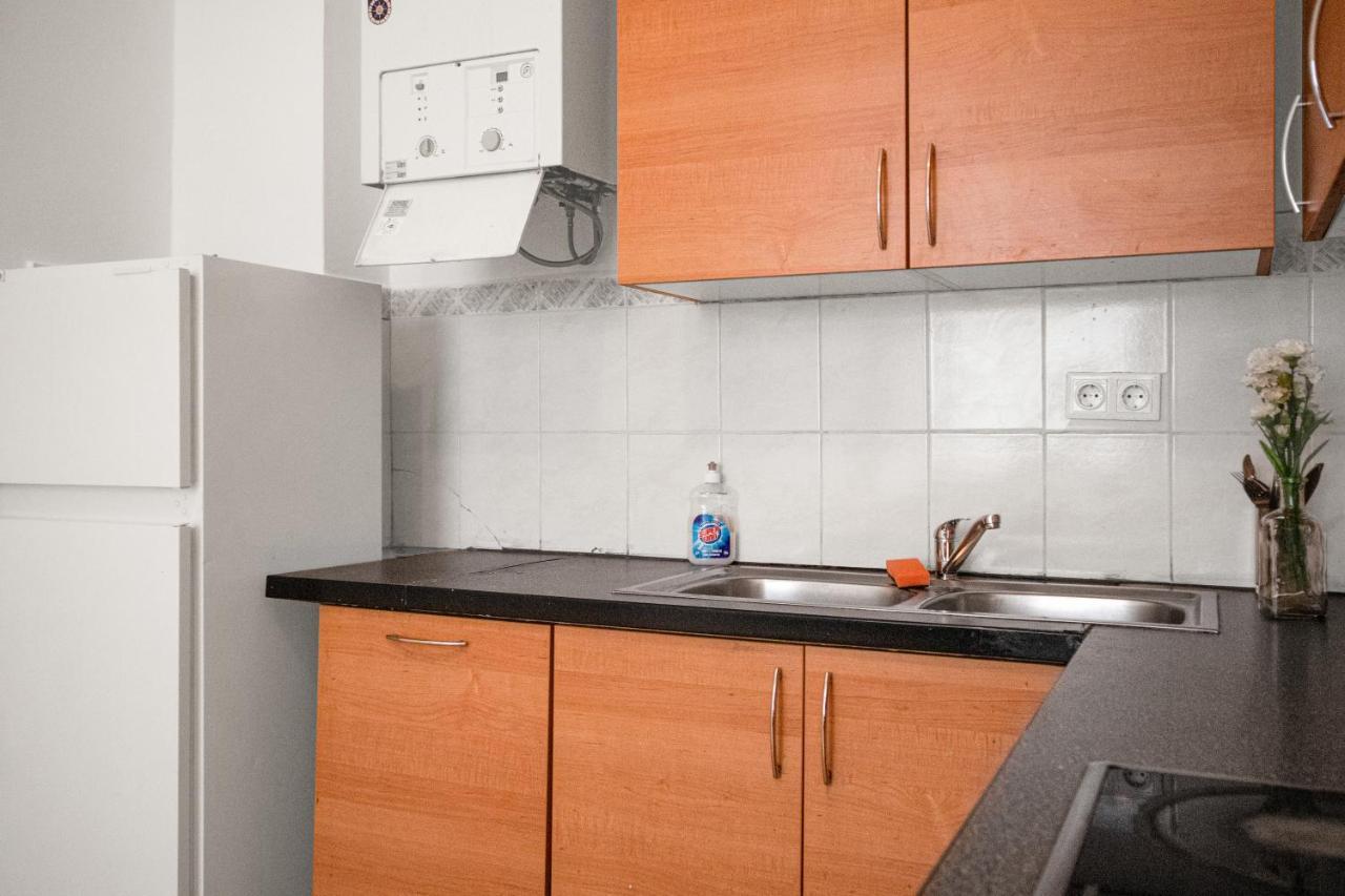 Elegant 2Br Apartment - Near Bahnhof Wien Meidling ภายนอก รูปภาพ